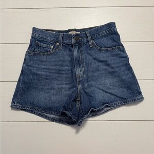 Levi’s 80s Mom Shorts